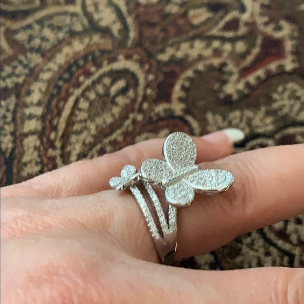 Butterfly Ring size 7 - Picture 4 of 8